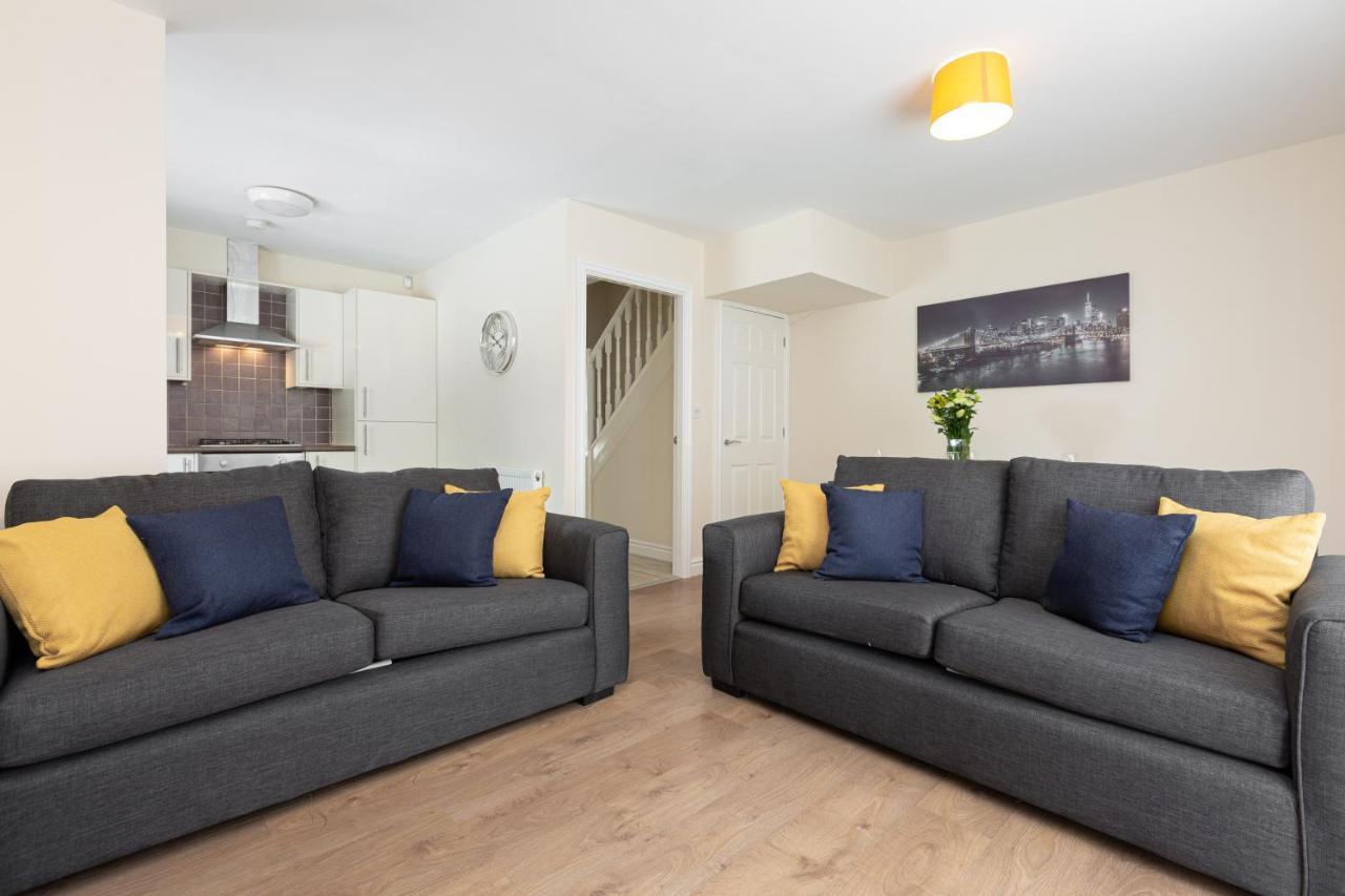 פרסטון Oxheys House - 5 Bedrooms Contractors Parking מראה חיצוני תמונה