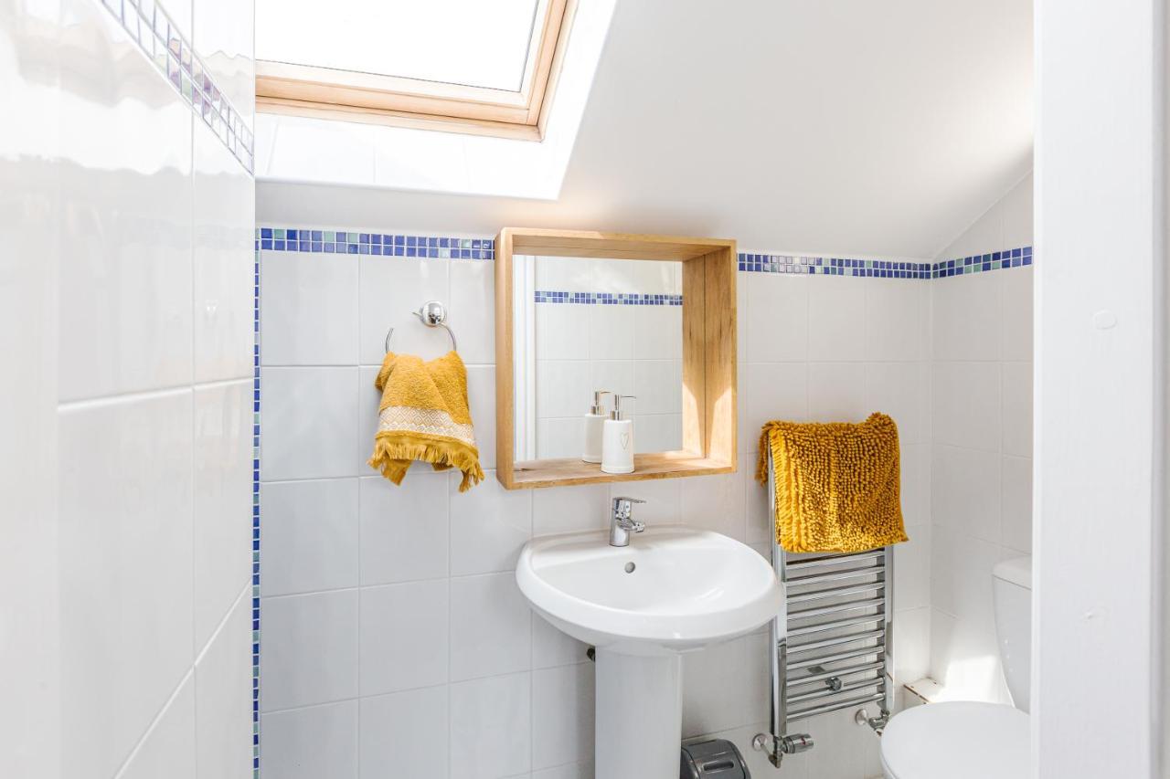 פרסטון Oxheys House - 5 Bedrooms Contractors Parking מראה חיצוני תמונה