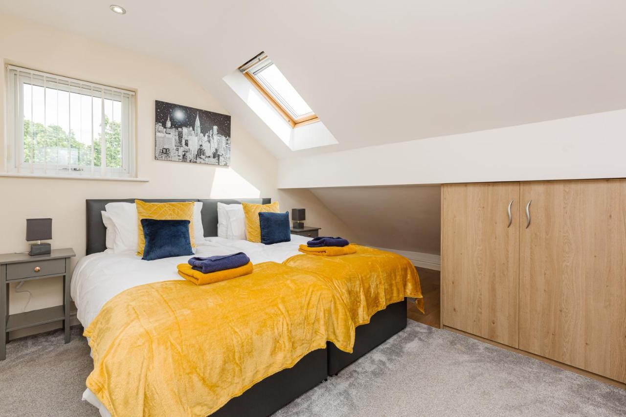 פרסטון Oxheys House - 5 Bedrooms Contractors Parking מראה חיצוני תמונה