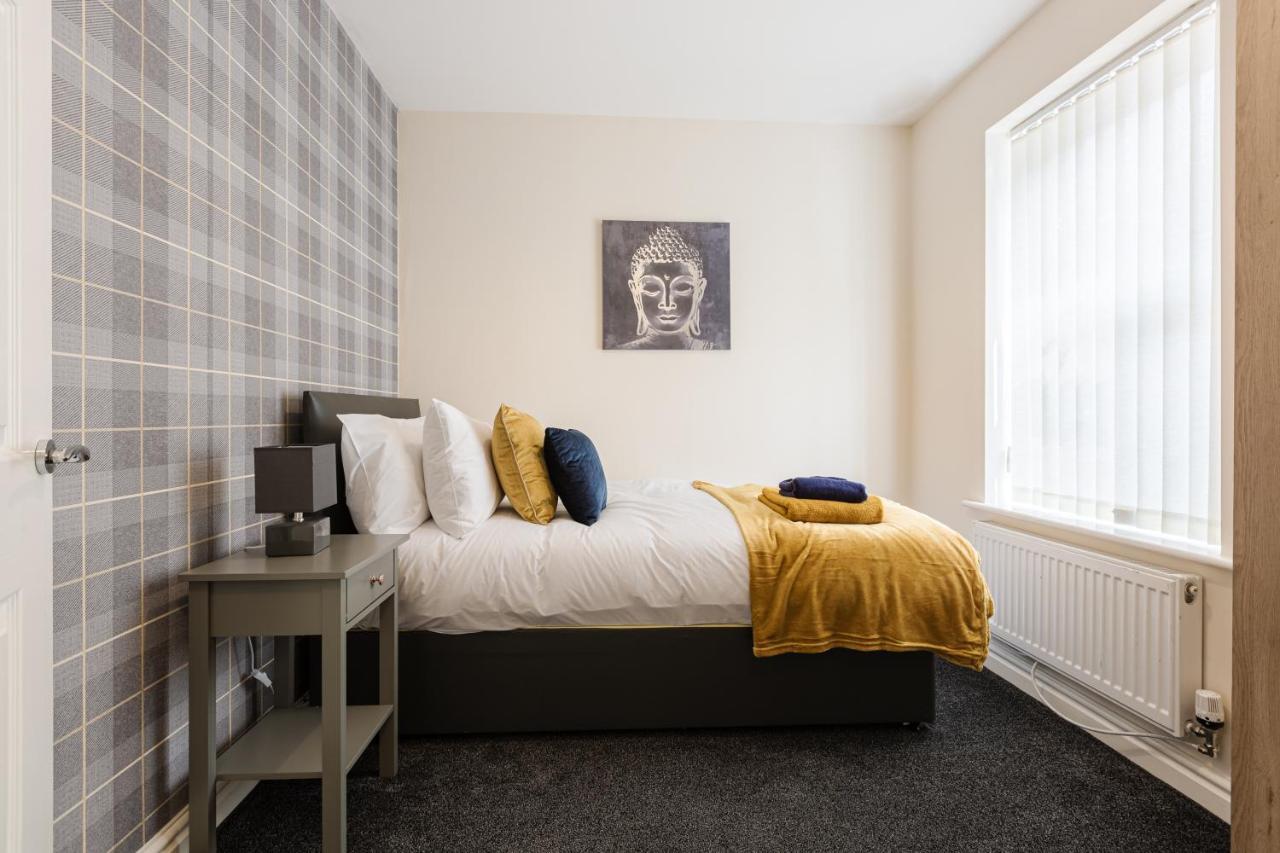 פרסטון Oxheys House - 5 Bedrooms Contractors Parking מראה חיצוני תמונה