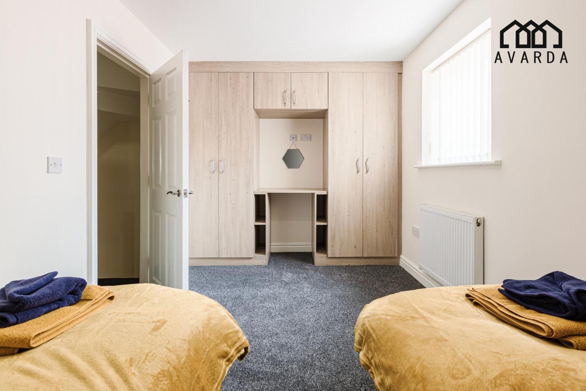 פרסטון Oxheys House - 5 Bedrooms Contractors Parking חדר תמונה